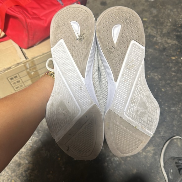 Pumas - Picture 3 of 4